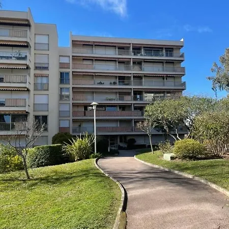 Apartment Near The Sea Antibes